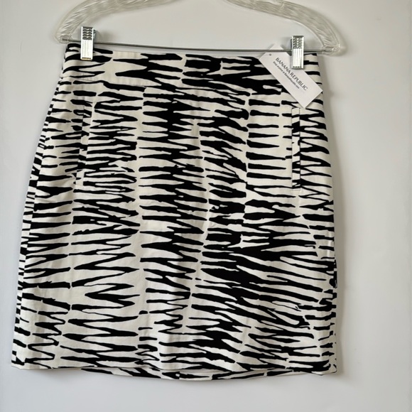 Banana Republic Dresses & Skirts - Banana Republic Skirt